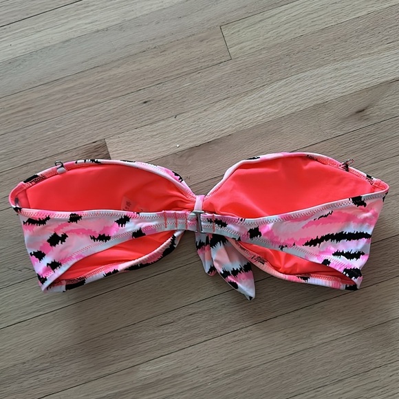 Victoria Secret - Bandeau Pink and Black Bikini Set - Picture 10 of 11